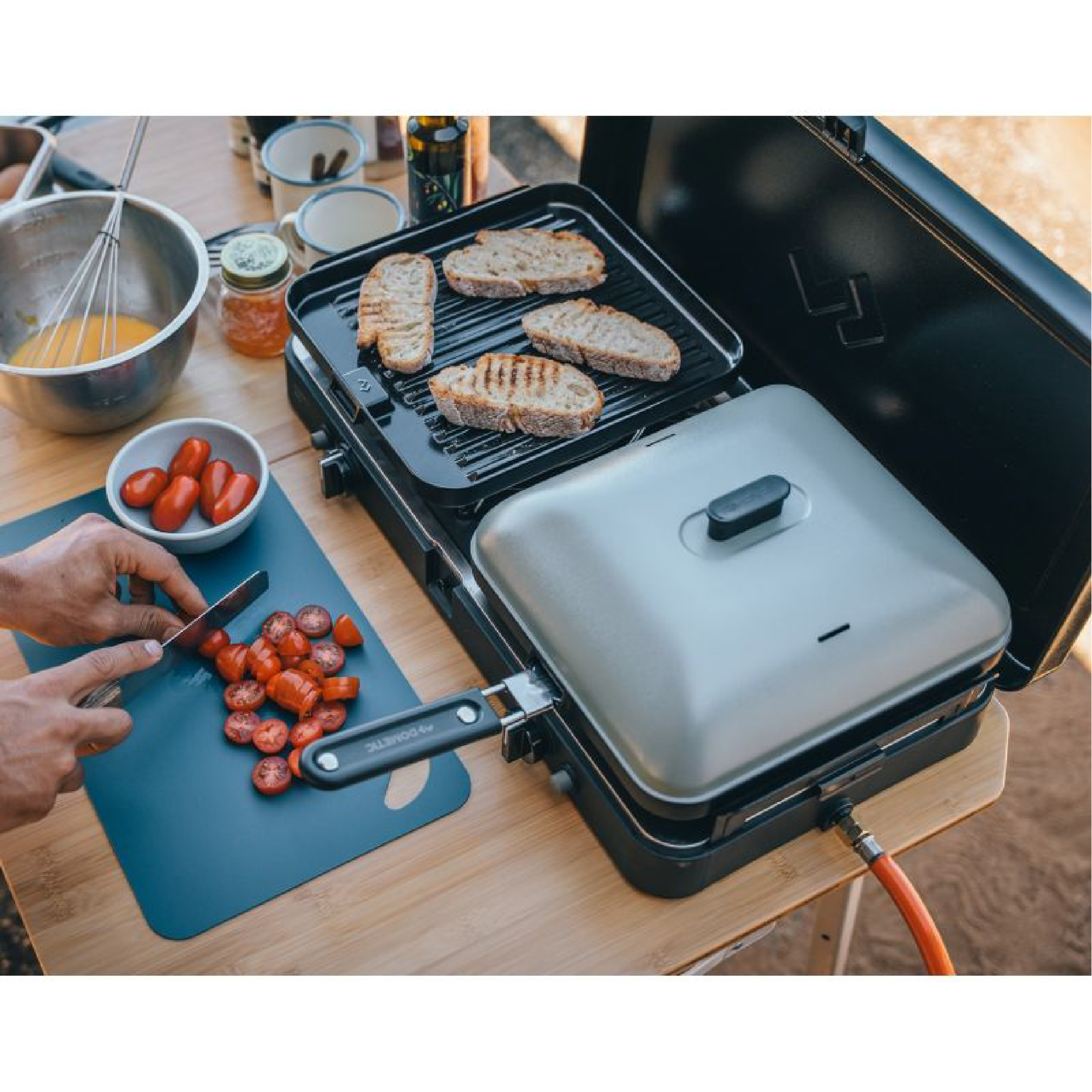Camperprints Cadac 2 Cook Grillplaat foto op een kookplaat